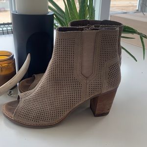 TOMS Booties